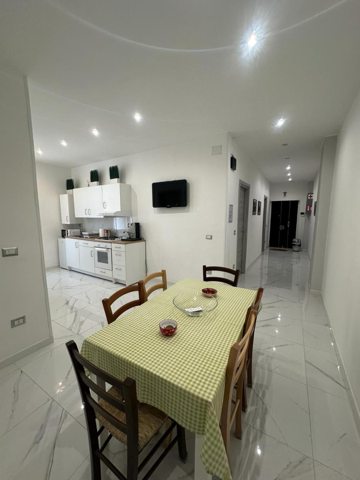 נאפולי M2 Apartment מראה חיצוני תמונה